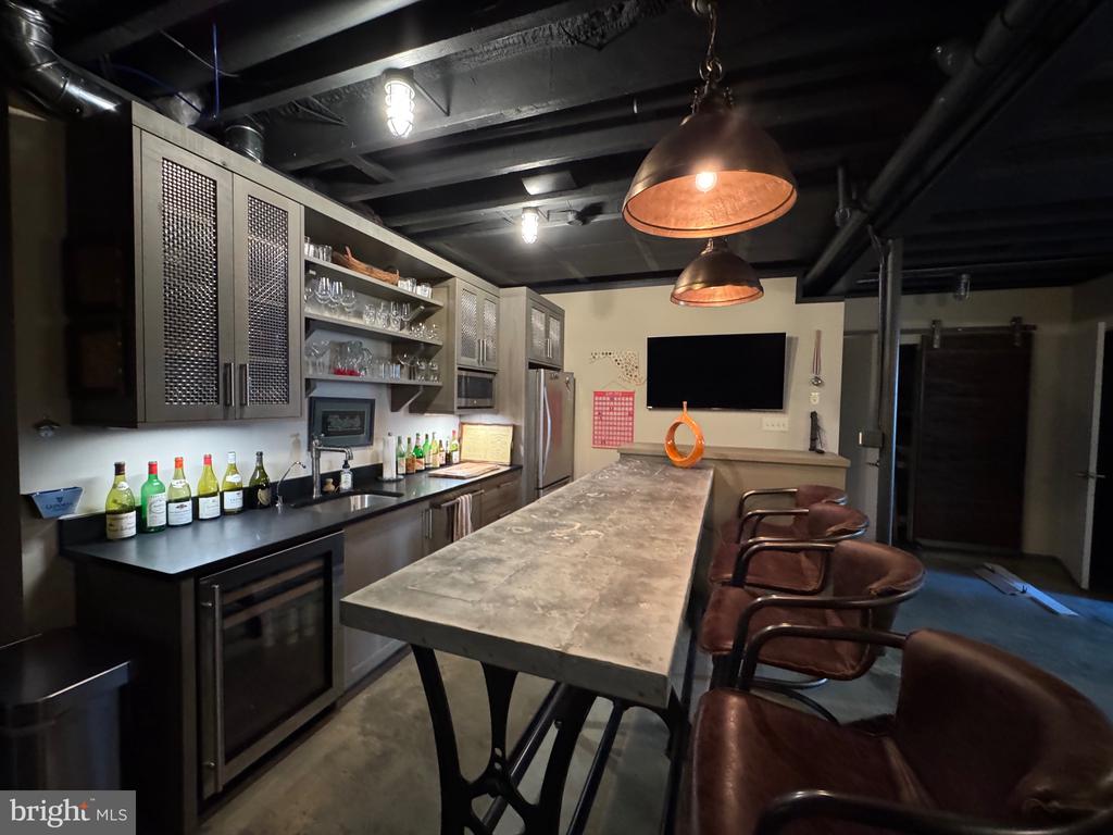 392 HARWOOD ROAD