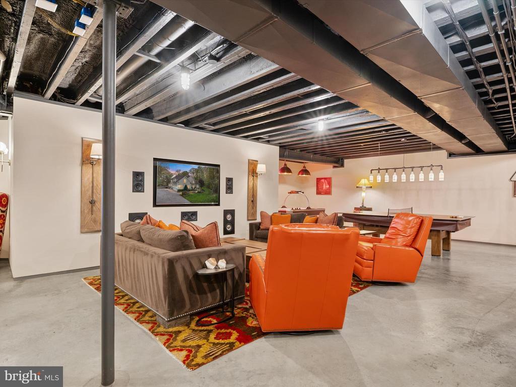 392 HARWOOD ROAD
