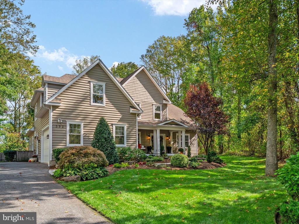 392 HARWOOD ROAD