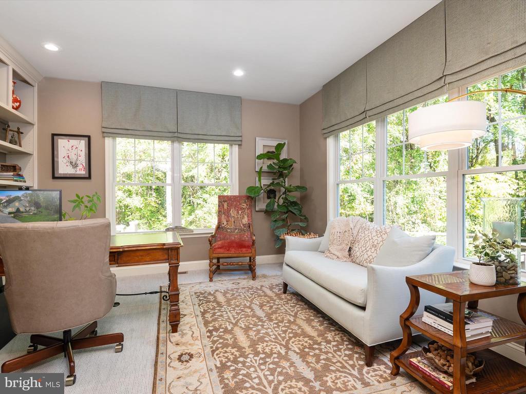 392 HARWOOD ROAD