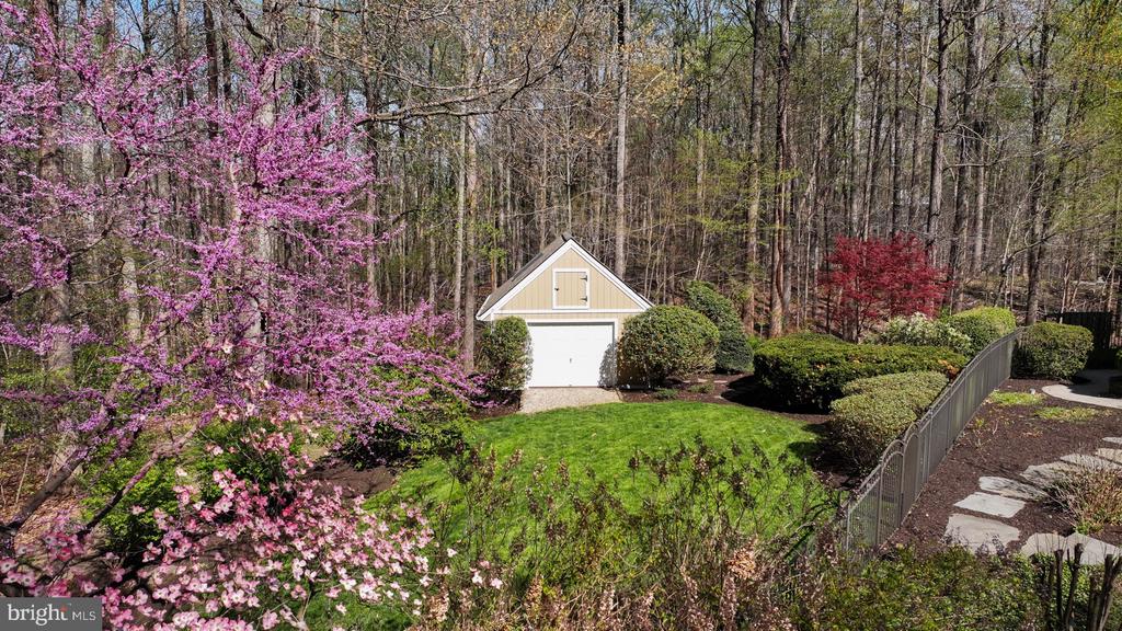 3509 MARTHAS VINEYARD WAY
