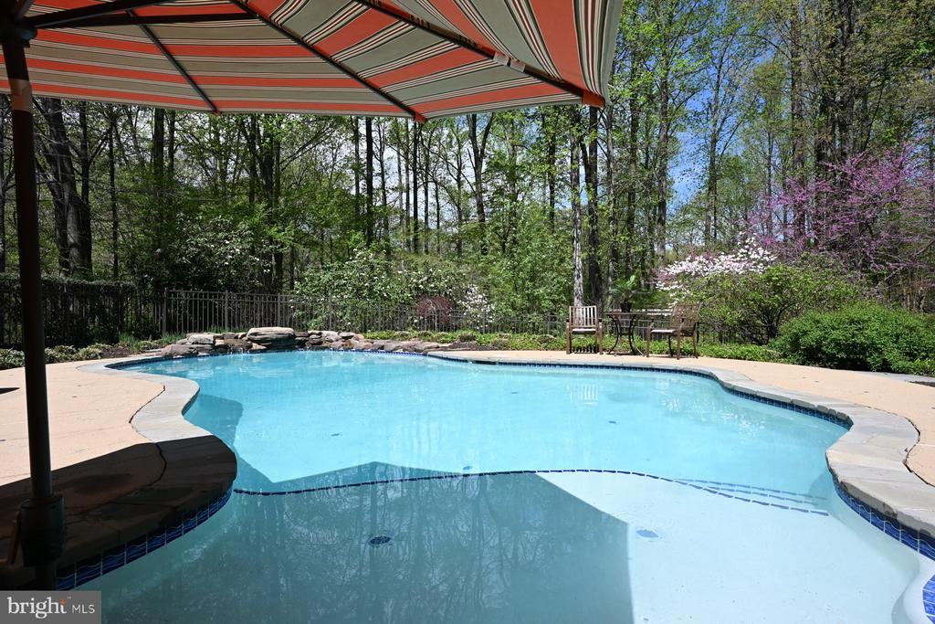3509 MARTHAS VINEYARD WAY