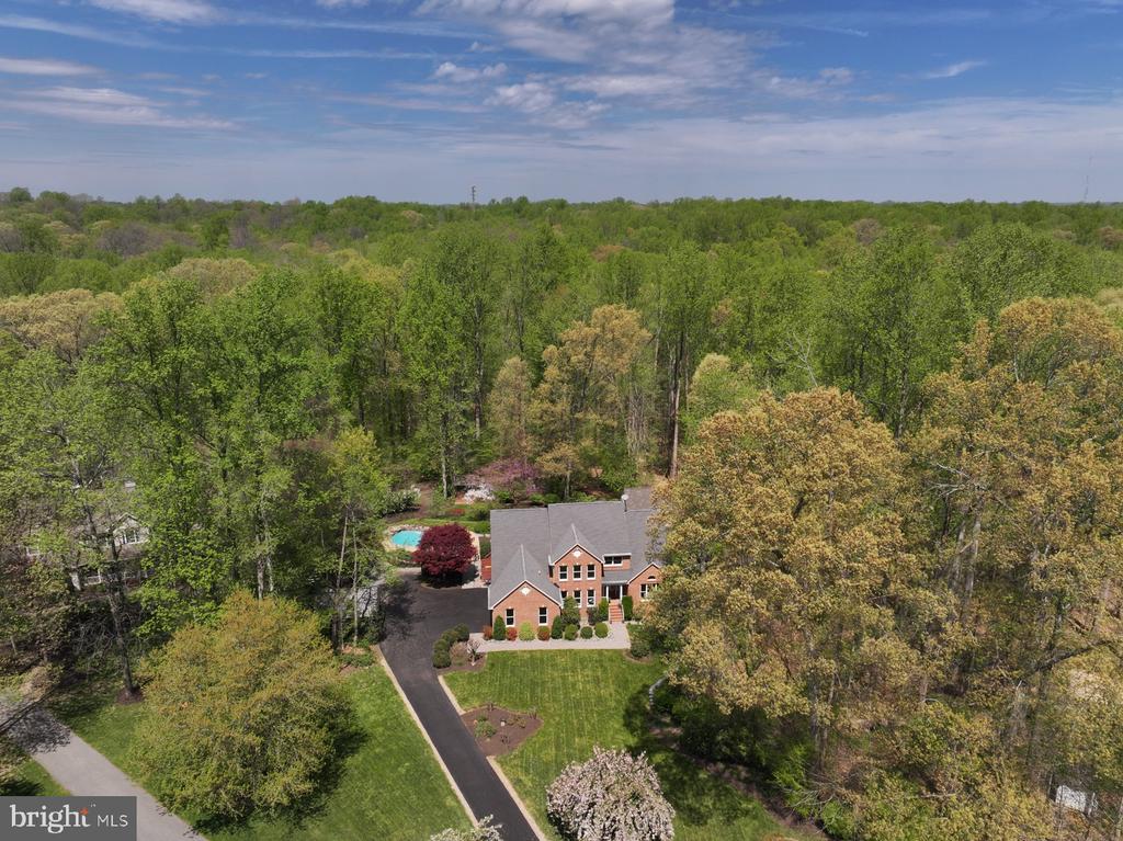 3509 MARTHAS VINEYARD WAY