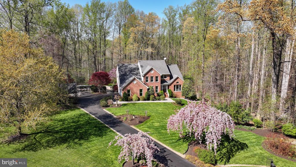 3509 MARTHAS VINEYARD WAY