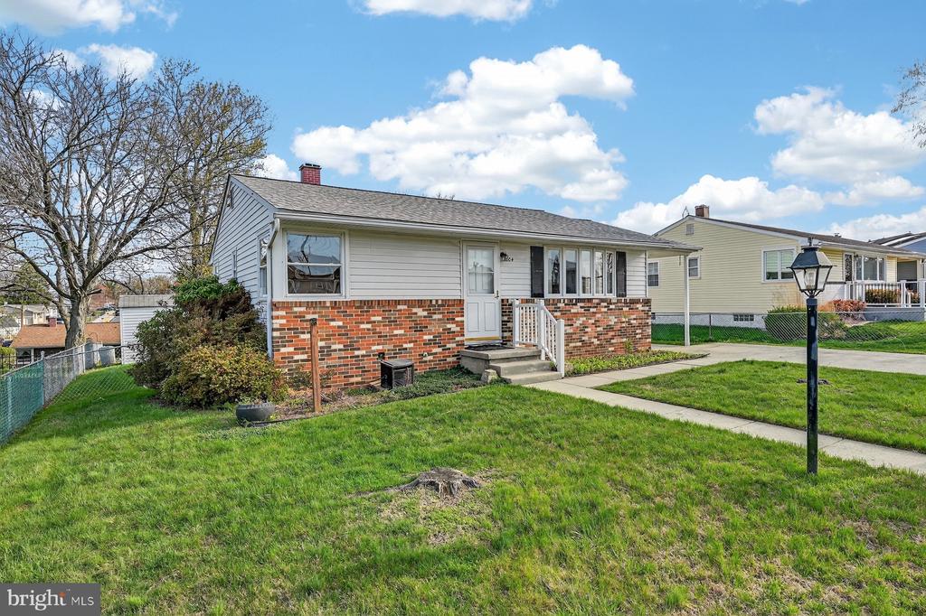 804 BENTWILLOW DRIVE