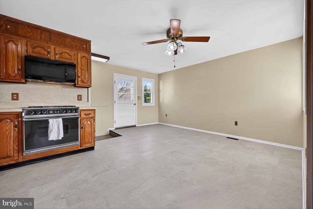 804 BENTWILLOW DRIVE