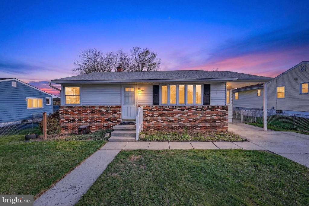 804 BENTWILLOW DRIVE