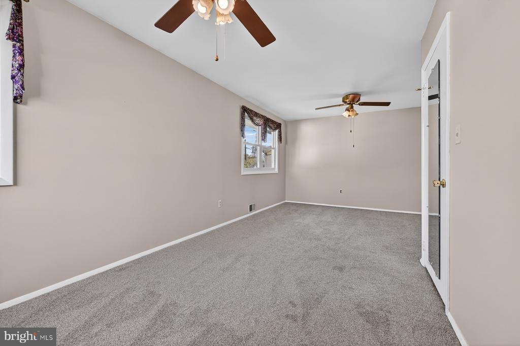 804 BENTWILLOW DRIVE