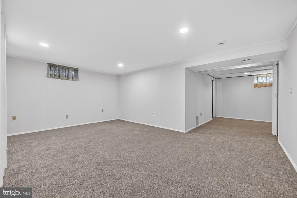804 BENTWILLOW DRIVE
