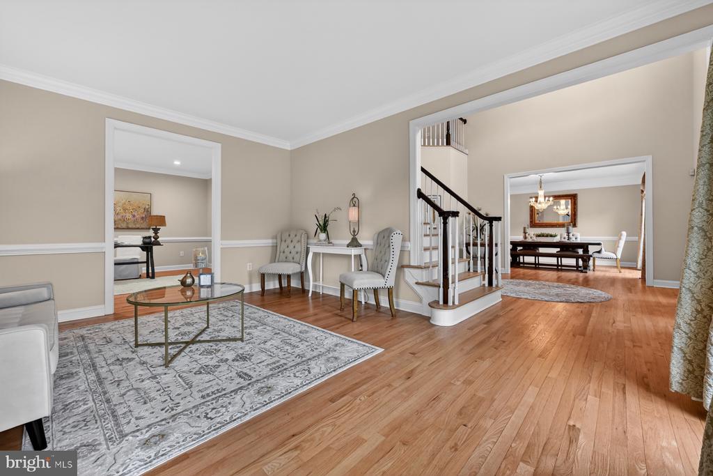 9 SEWALL COURT