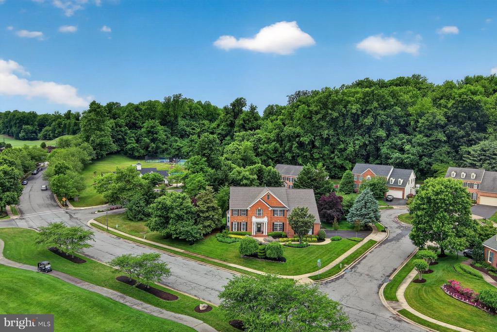 9 SEWALL COURT