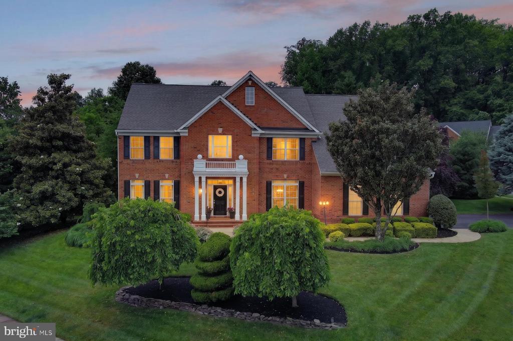 9 SEWALL COURT