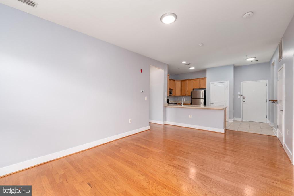 1500 THAMES STREET Unit: 202