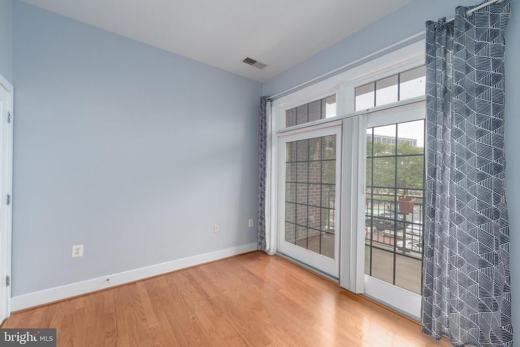 1500 THAMES STREET Unit: 202