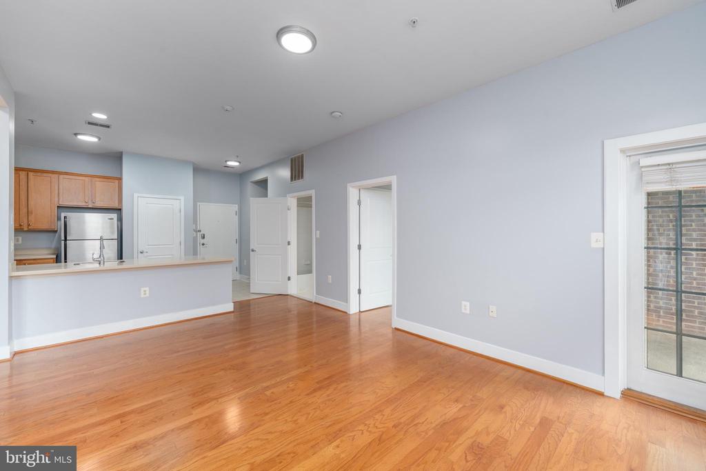 1500 THAMES STREET Unit: 202