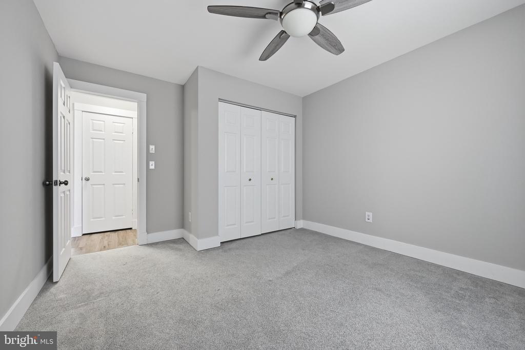 9533 GEORGIAN WAY