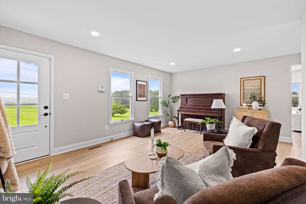 1115 BUCKHORN ROAD