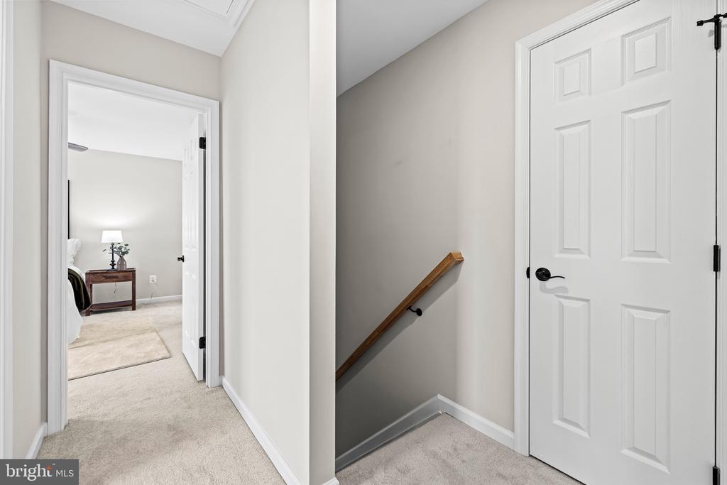 1115 BUCKHORN ROAD