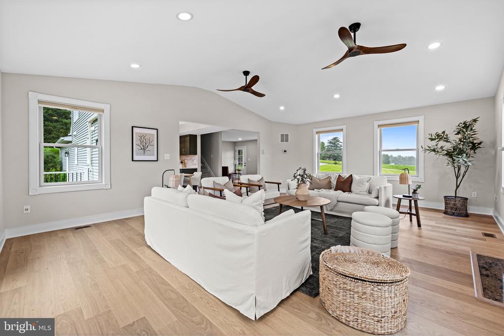 1115 BUCKHORN ROAD