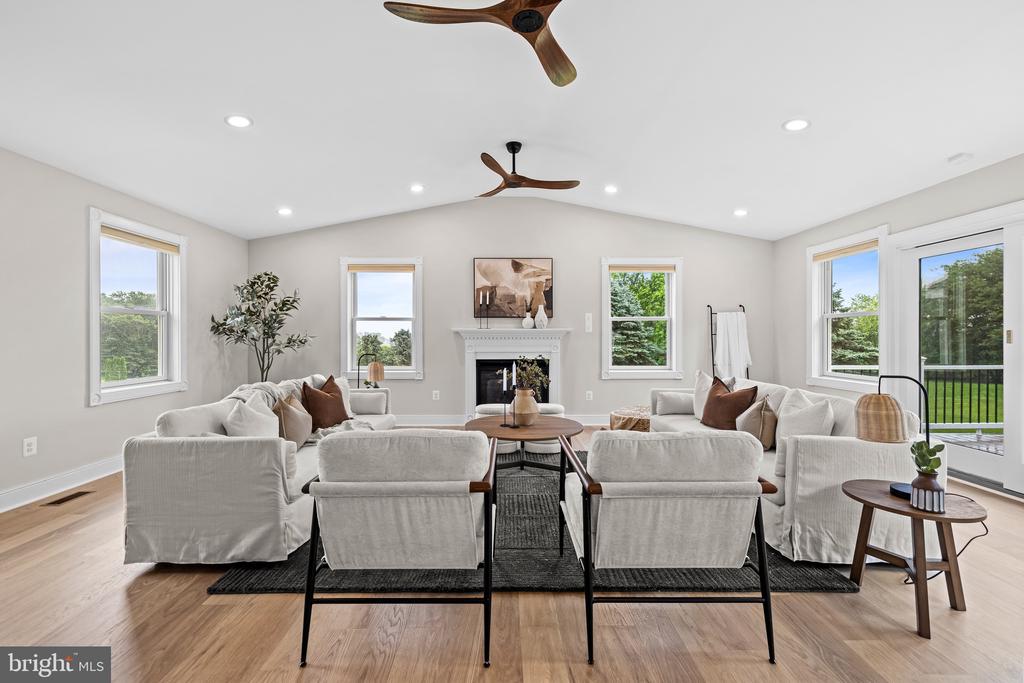 1115 BUCKHORN ROAD
