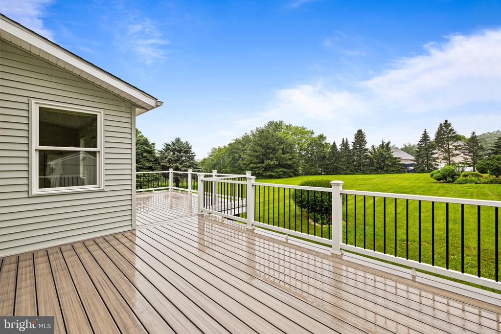1115 BUCKHORN ROAD