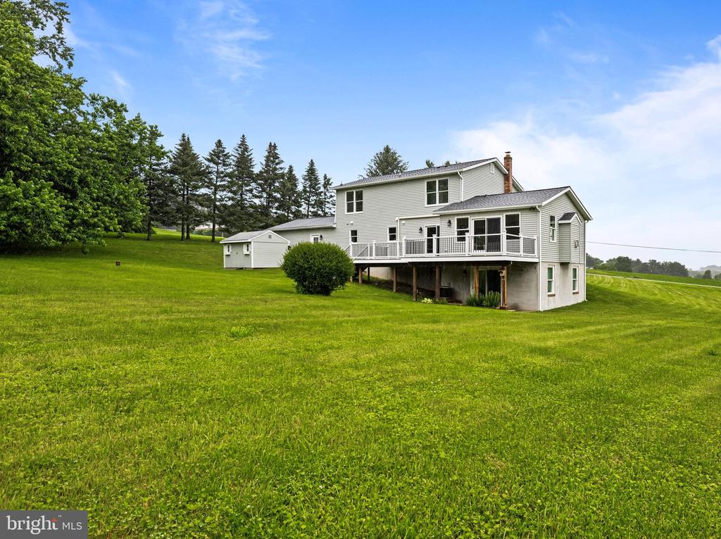 1115 BUCKHORN ROAD