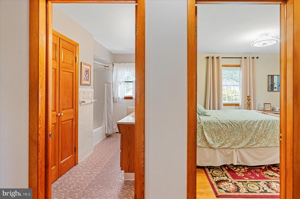2112 SYKESVILLE ROAD