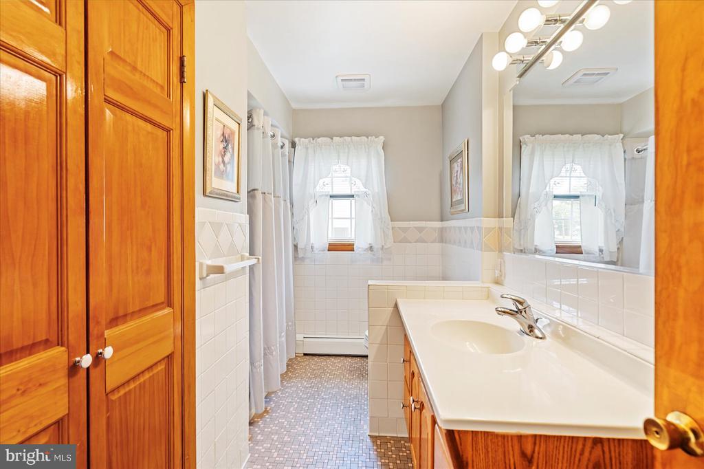 2112 SYKESVILLE ROAD