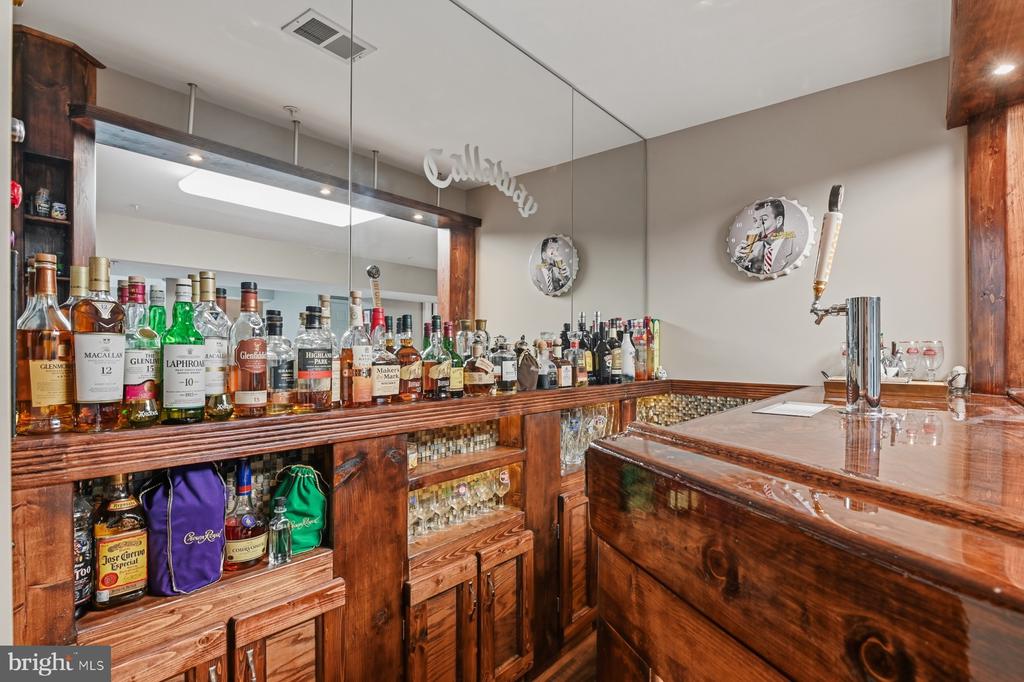 11206 POPLAR GROVE COURT