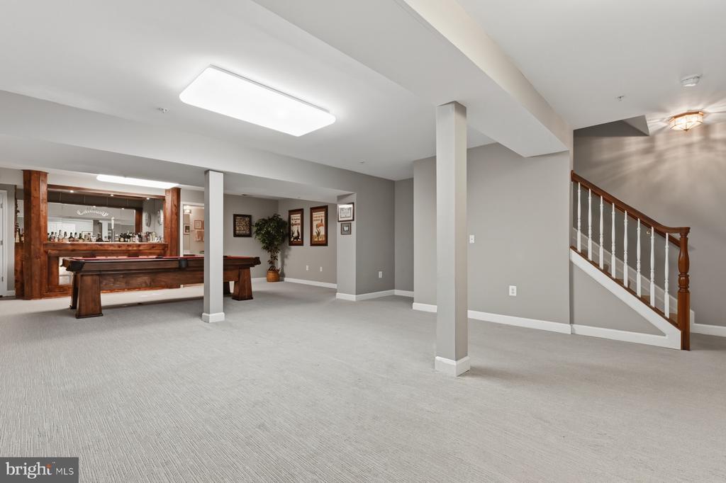 11206 POPLAR GROVE COURT
