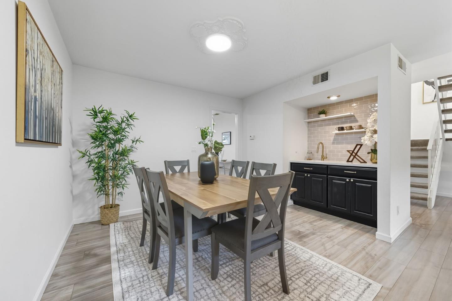 971 Marquette Lane