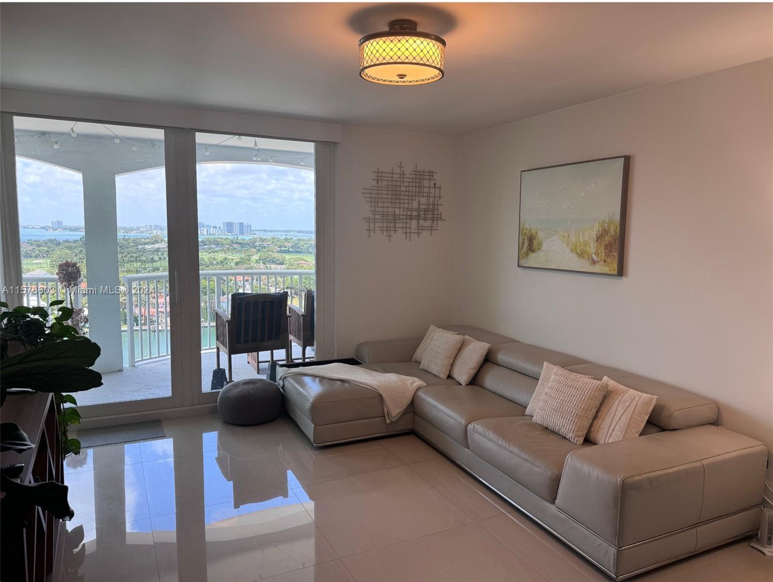 5401 Collins Ave # 1229