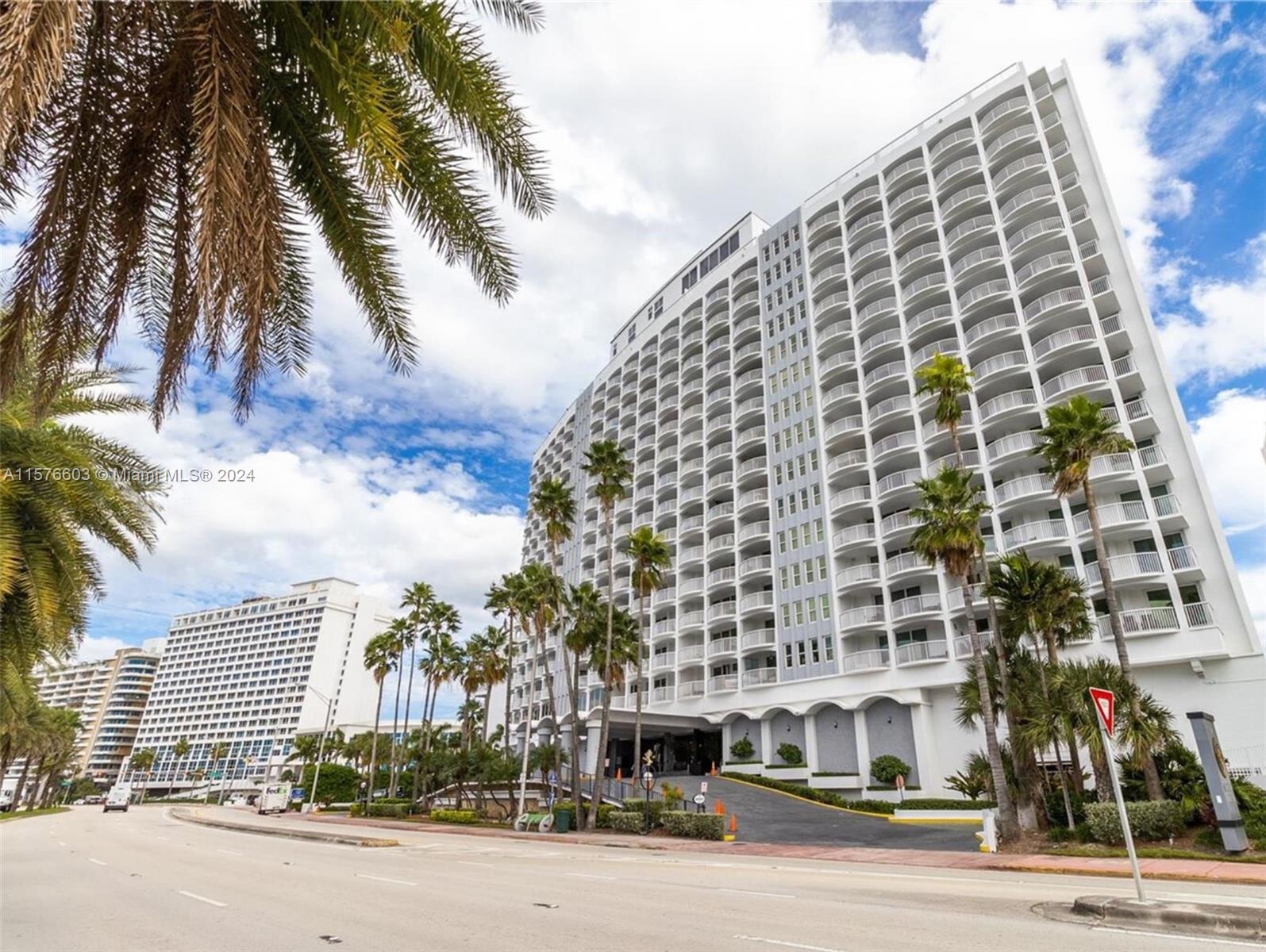 5401 Collins Ave # 1229
