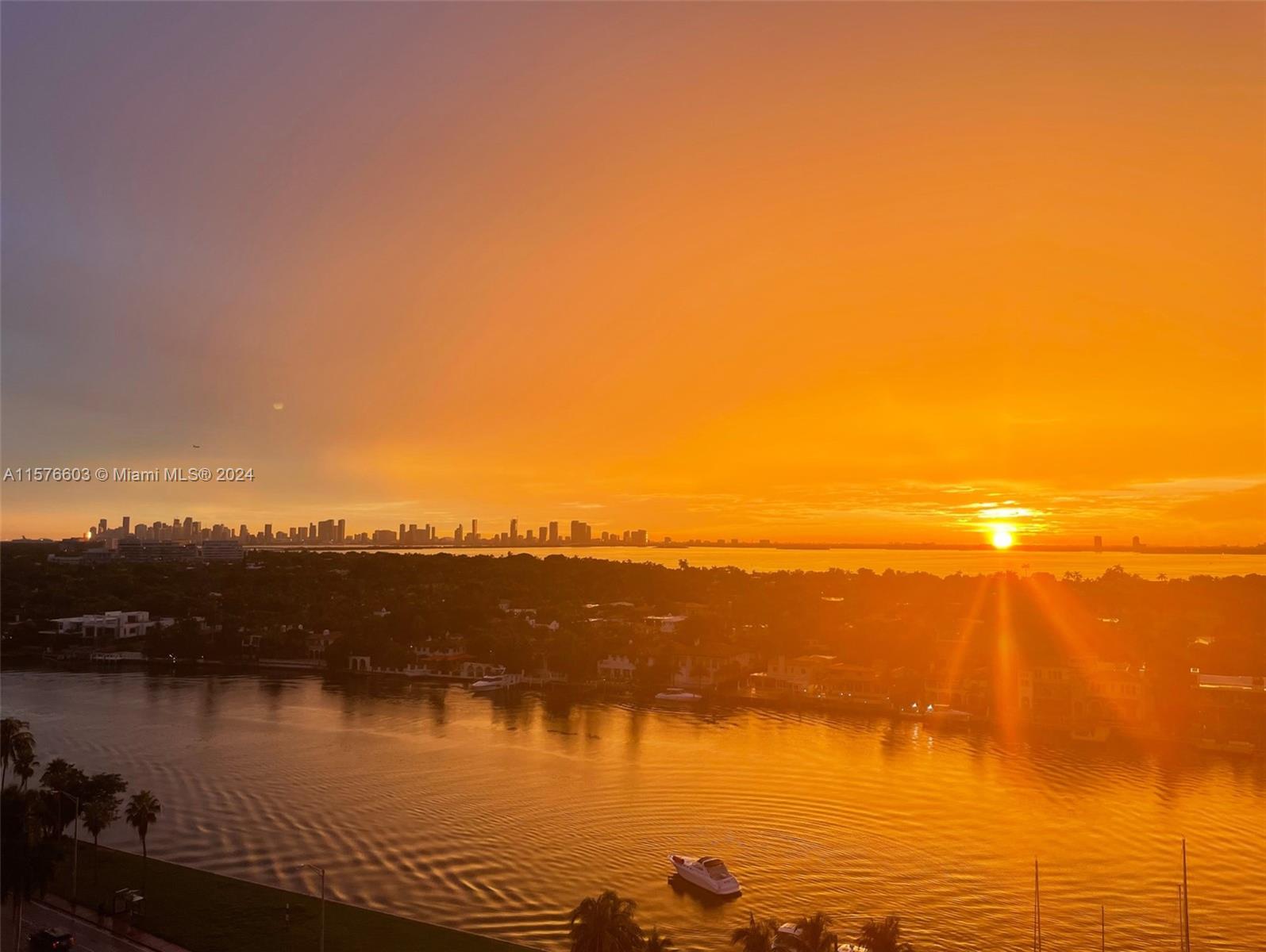 5401 Collins Ave # 1229