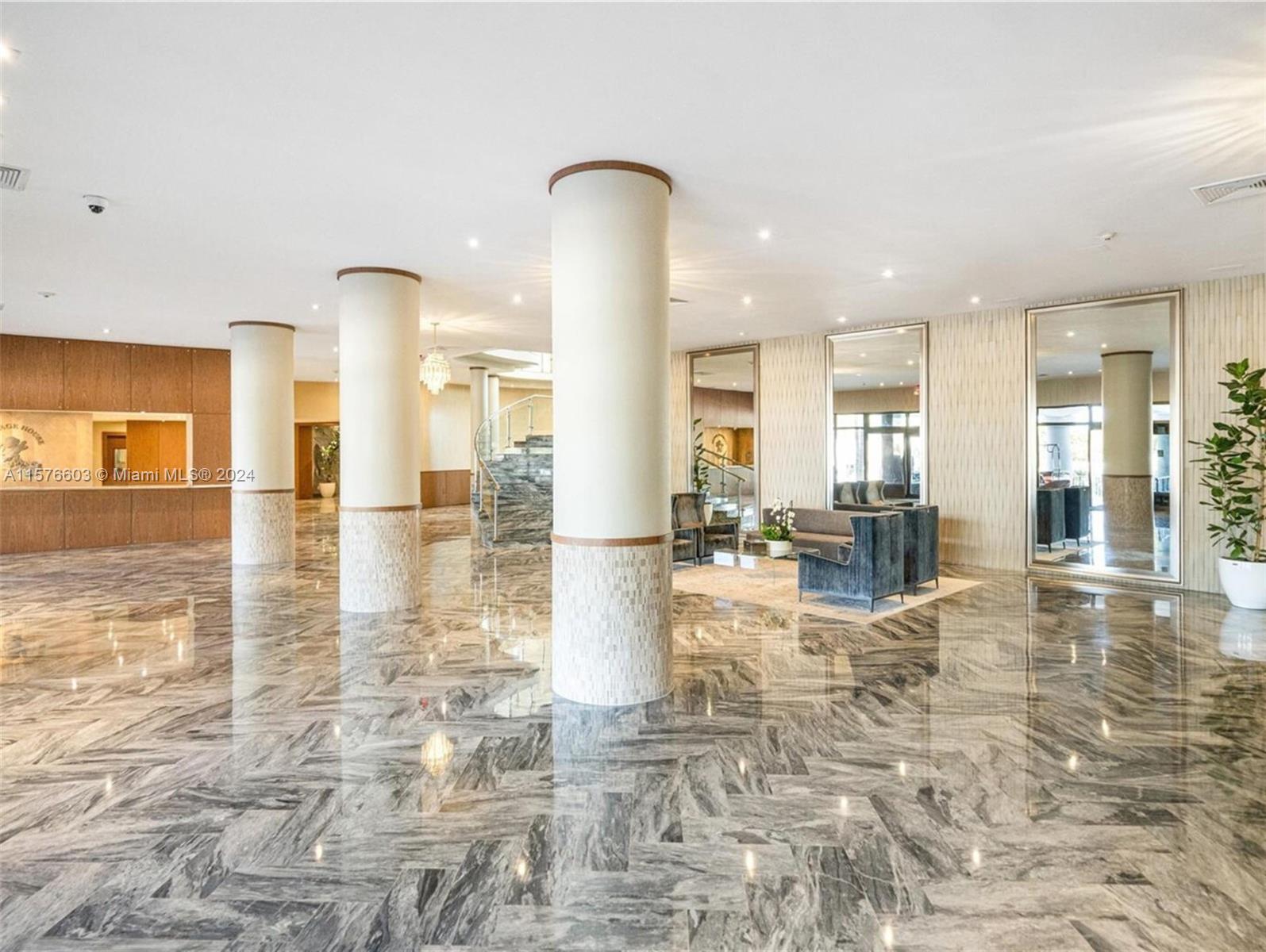 5401 Collins Ave # 1229