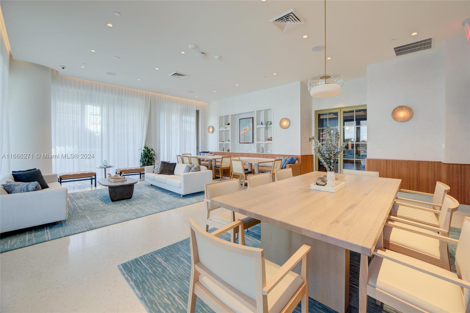 2655 S Bayshore Dr # 606