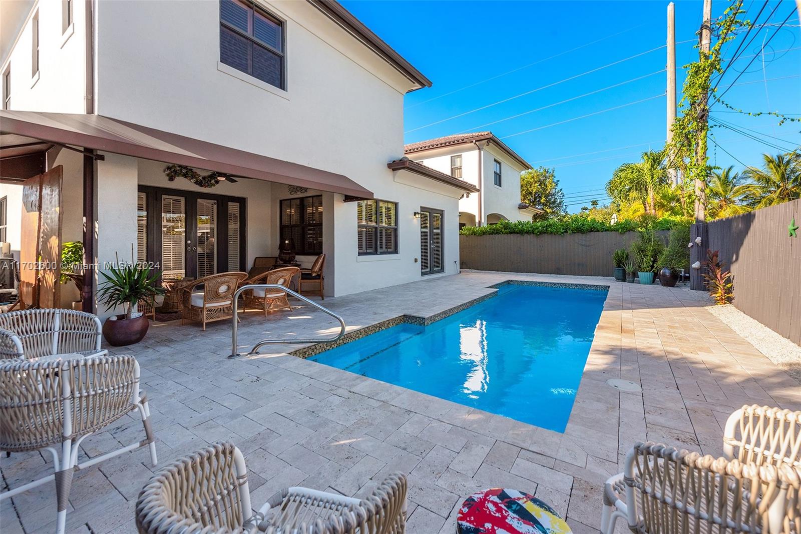 6151 SW 38th St