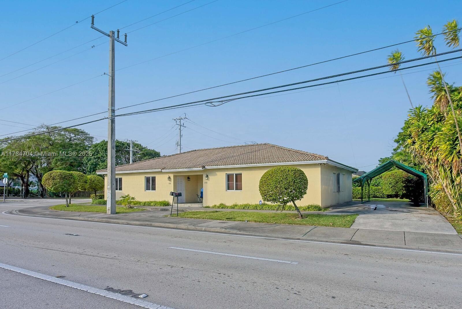 3740 SW 87th Ave