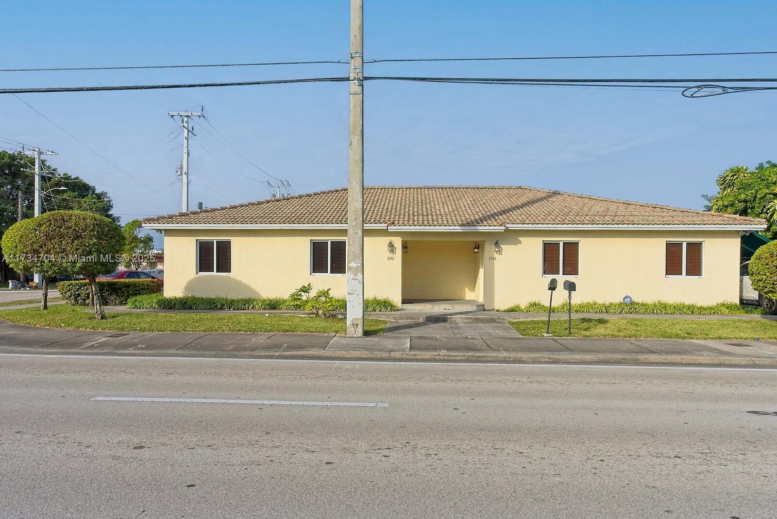 3740 SW 87th Ave
