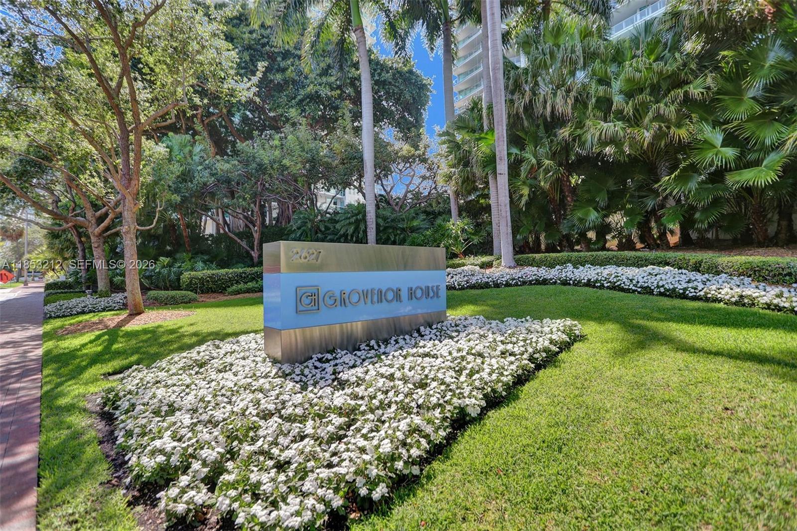 2627 S Bayshore Dr # 506