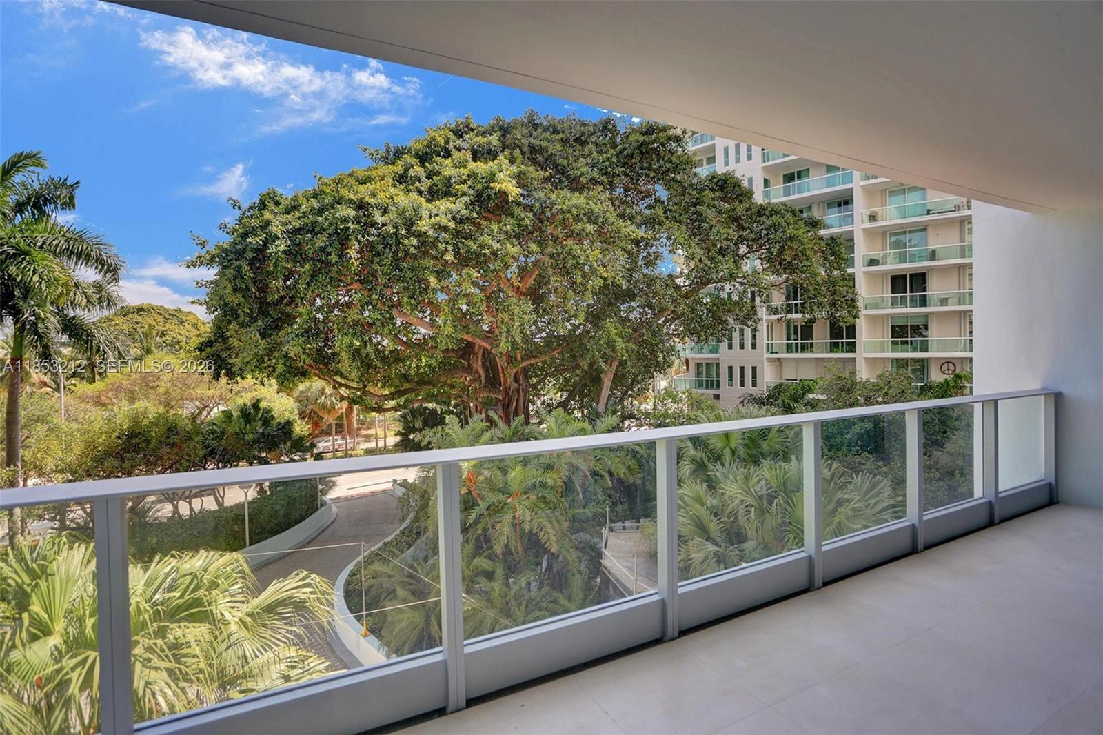 2627 S Bayshore Dr # 506