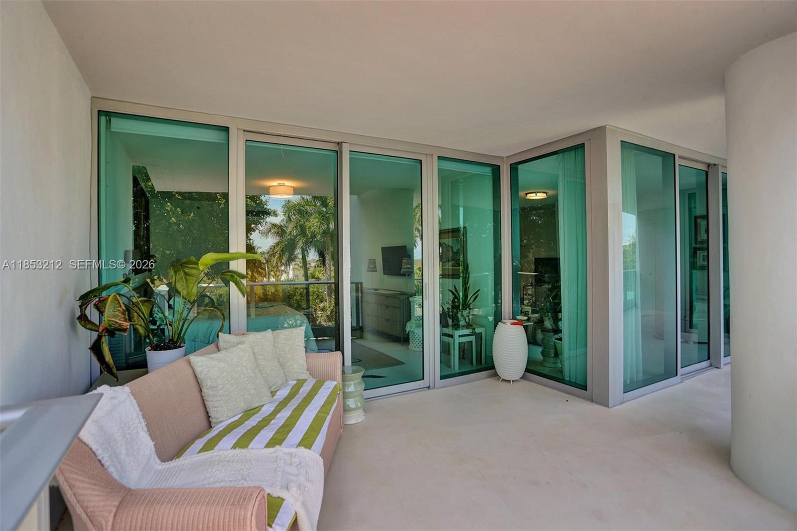 2627 S Bayshore Dr # 506