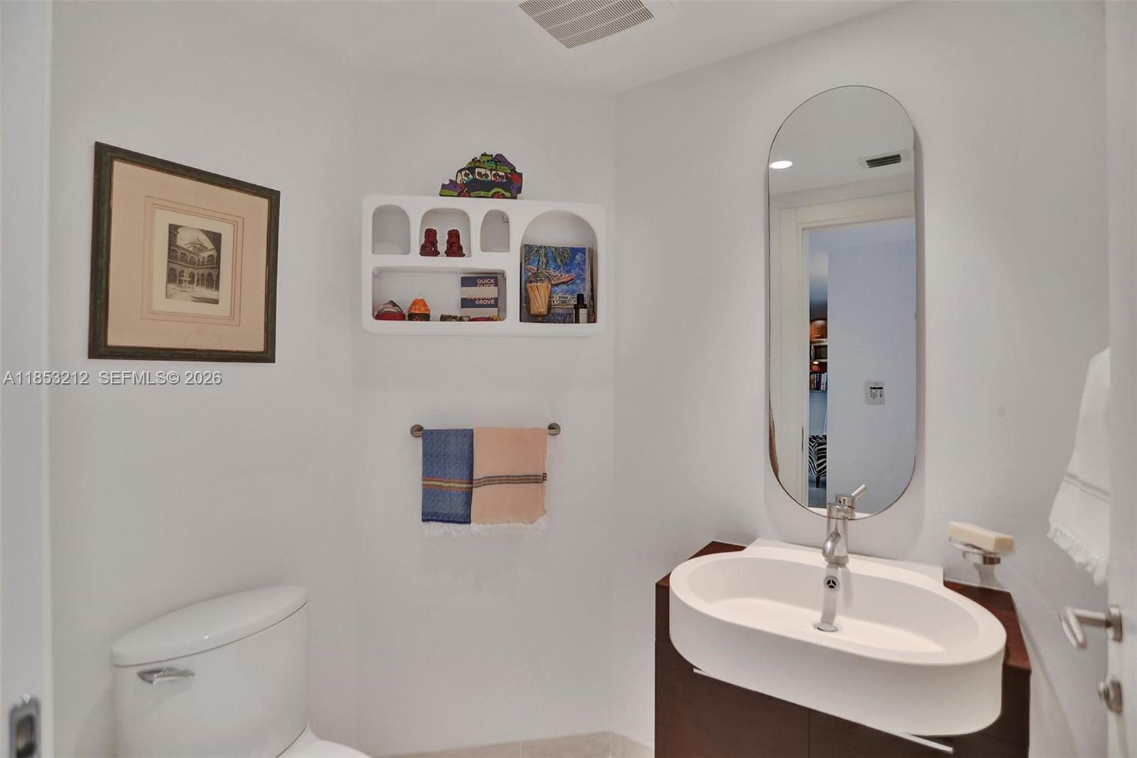 2627 S Bayshore Dr # 506