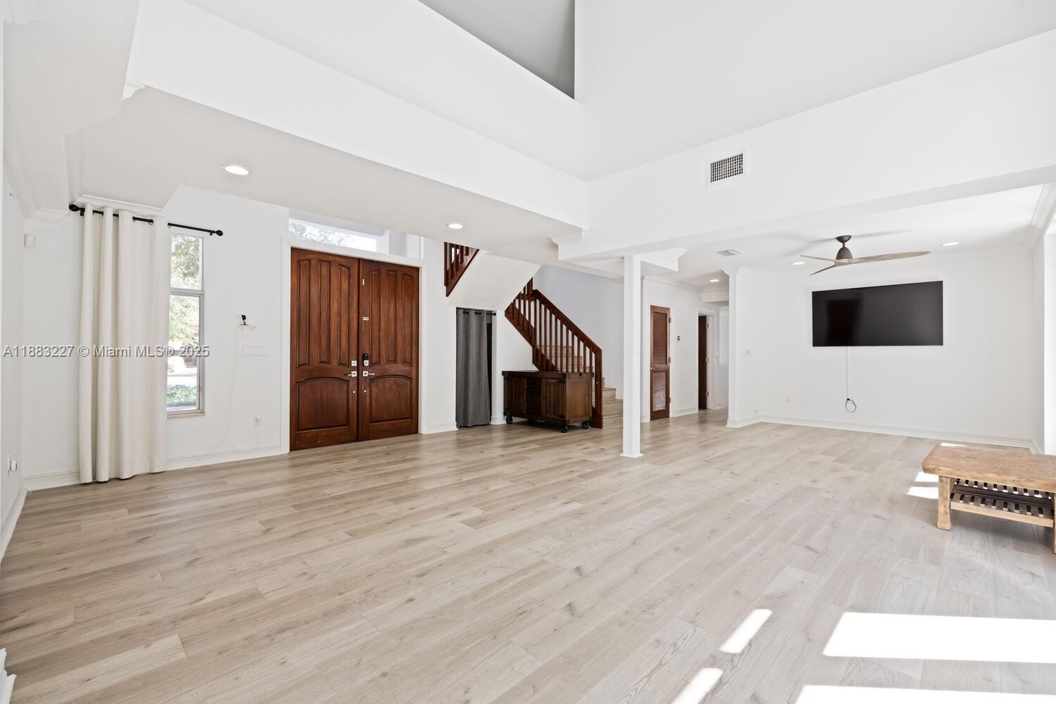 5740 SW 59th Pl