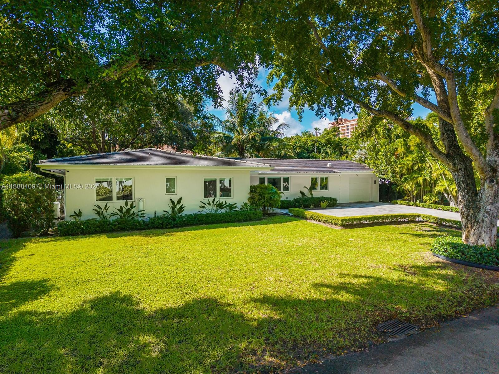 90 S Prospect Dr