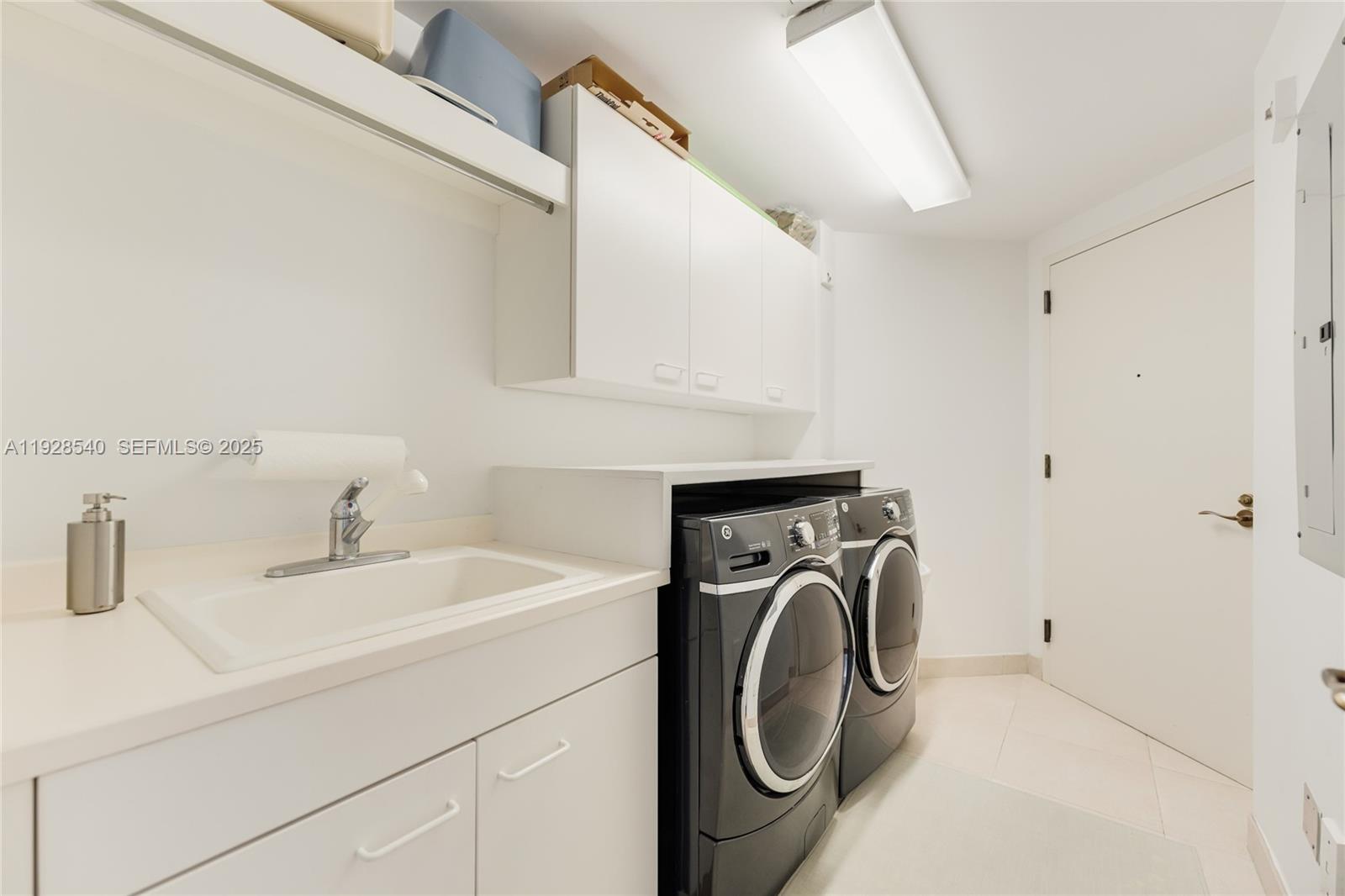 13627 Deering Bay Dr # 1004