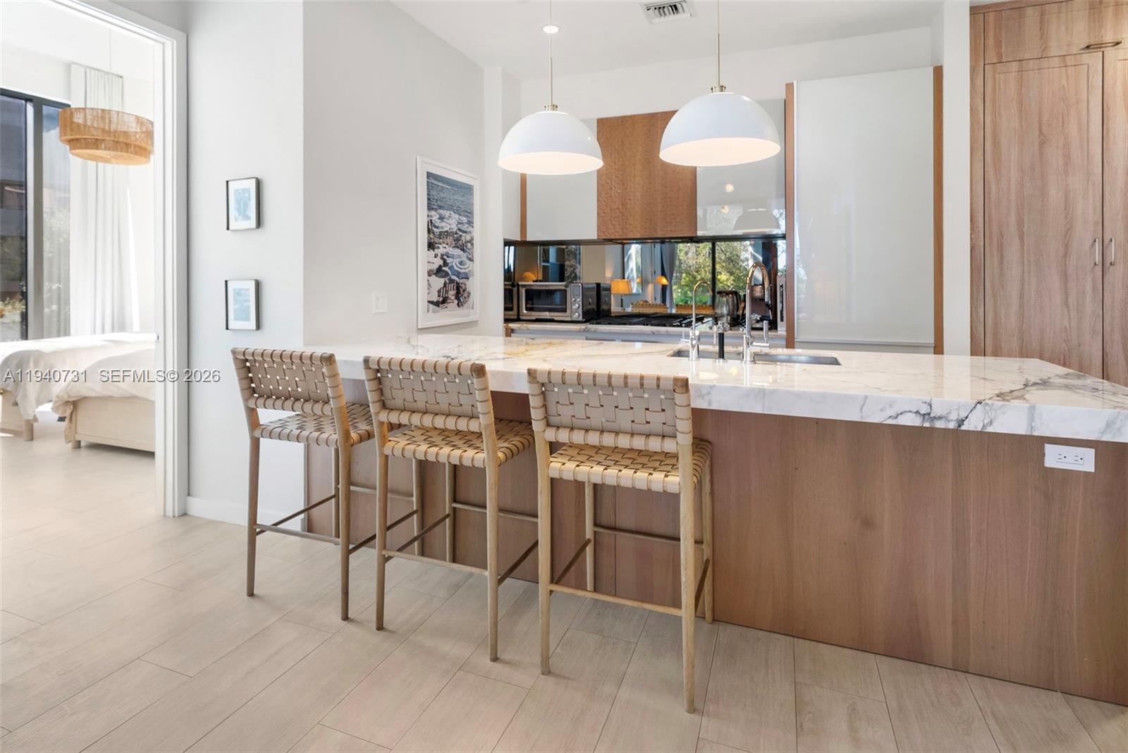 2831 S Bayshore Dr # 401