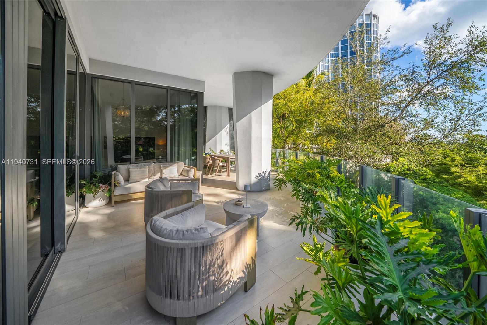 2831 S Bayshore Dr # 401