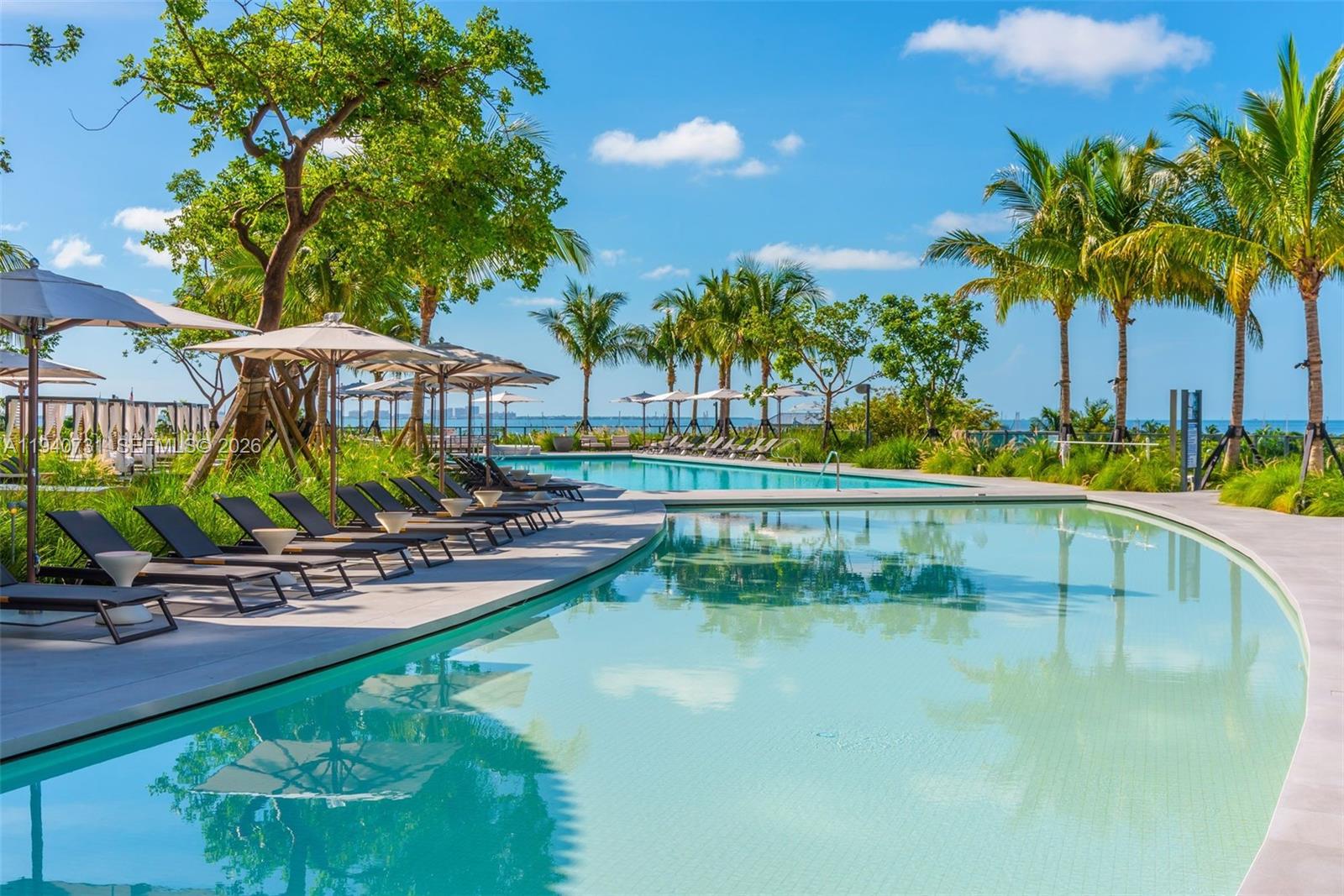 2831 S Bayshore Dr # 401