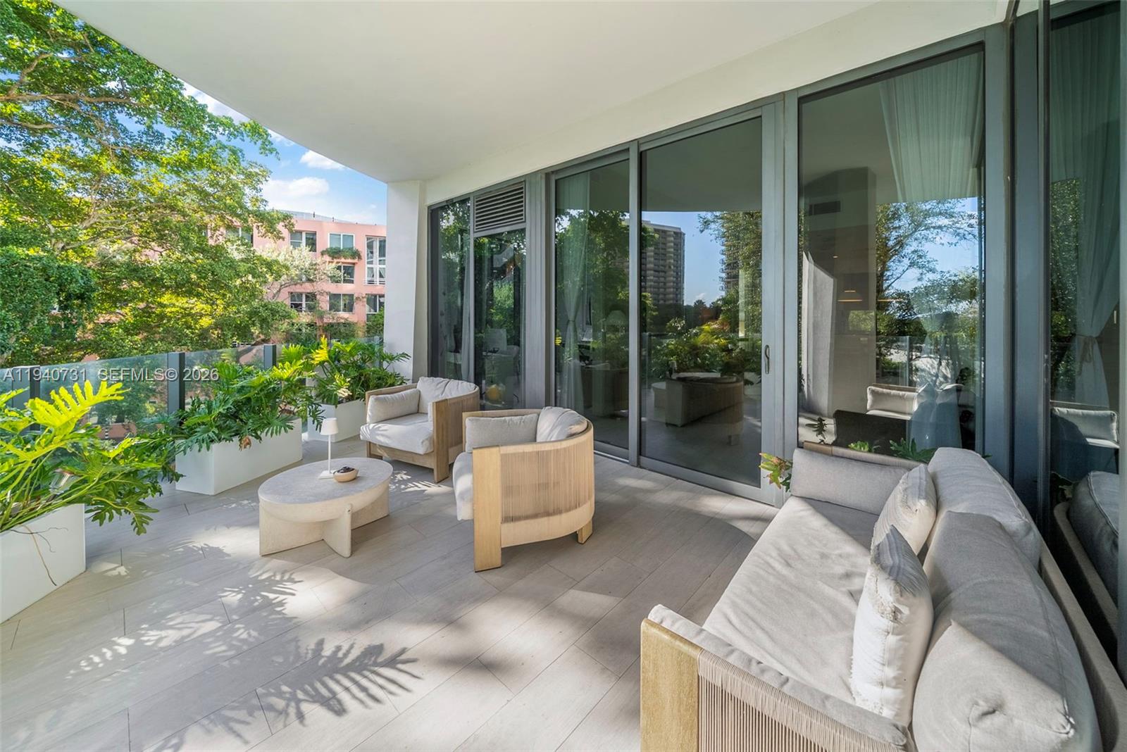 2831 S Bayshore Dr # 401